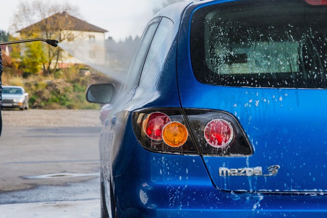 Car polishing